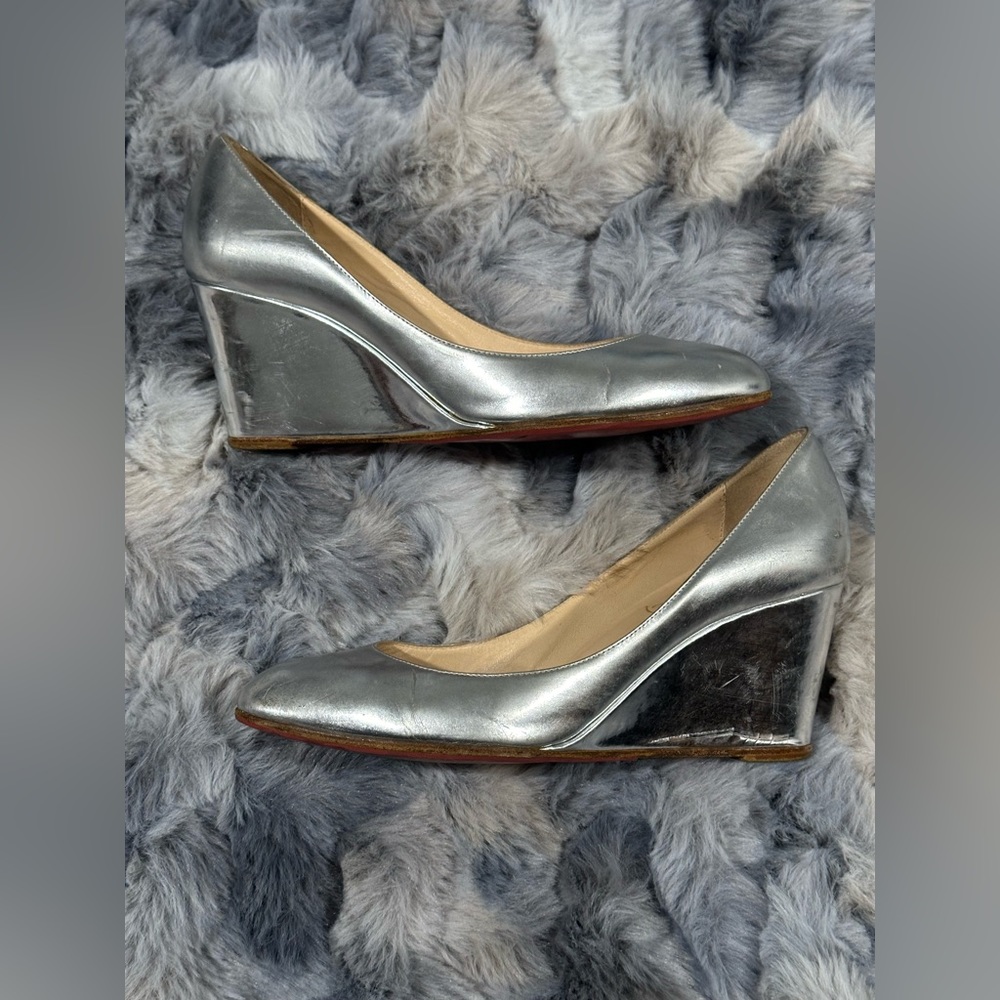 Christian Louboutin silver wedge 37 1/2 - Picture 6 of 13